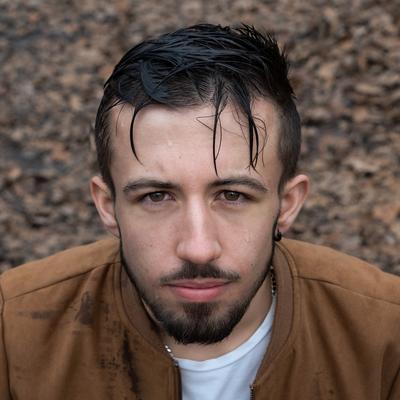 Lire la suite à propos de l’article JAB et Alex mêlent mélodie et intensité brute dans un featuring moderne et naturel